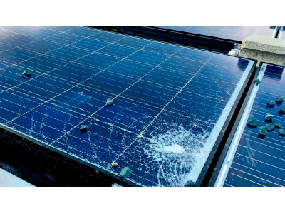 Плівка для продовження терміну дії сонячних батарей